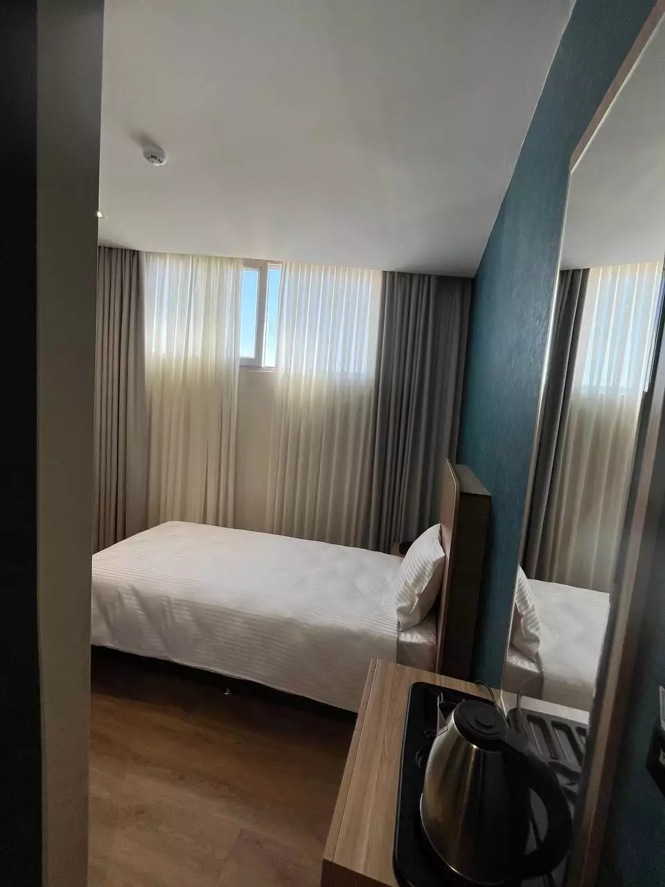 Alibaba https://cdn.alibaba.ir/ostorage/hotel-accommodation-images/67d687d431ce2147606d1bb0_سینگل اکونومی ۲.webp